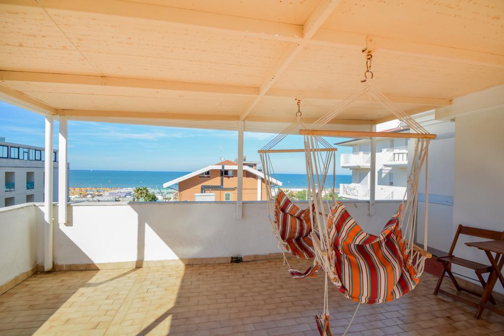 Hotel Mirabella Riccione Extérieur photo