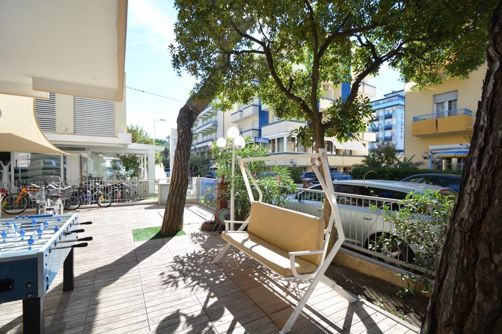 Hotel Mirabella Riccione Extérieur photo